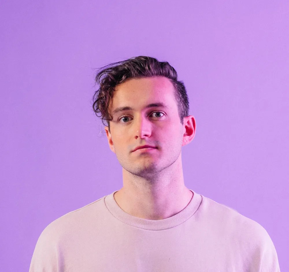 Drew Schueler deslumbra con su nuevo sencillo «Happy That I Met&nbsp;You»