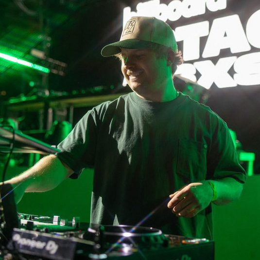 Logan Garrett y anella prenden la pista con el remix&nbsp;«Move»