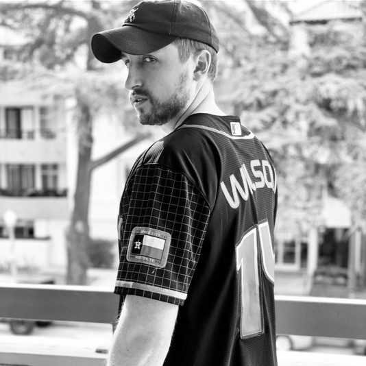 C-Wil prende fuego con «On The Run»: rap crudo y&nbsp;auténtico