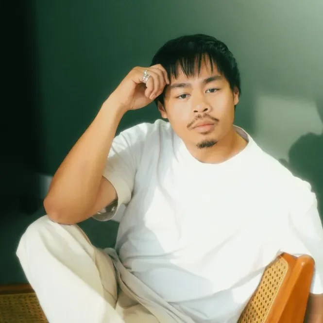 Labit celebra el amor con «FEBRUARY»: un himno romántico que te pone la piel de&nbsp;gallina