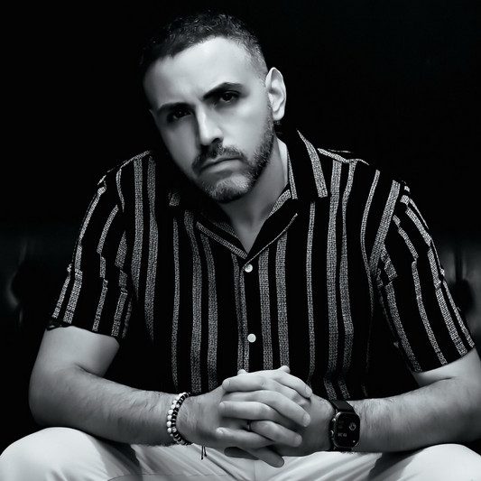 Ross LB y «Volver a Sentir»: un pop vibrante y romántico que conecta al&nbsp;instante