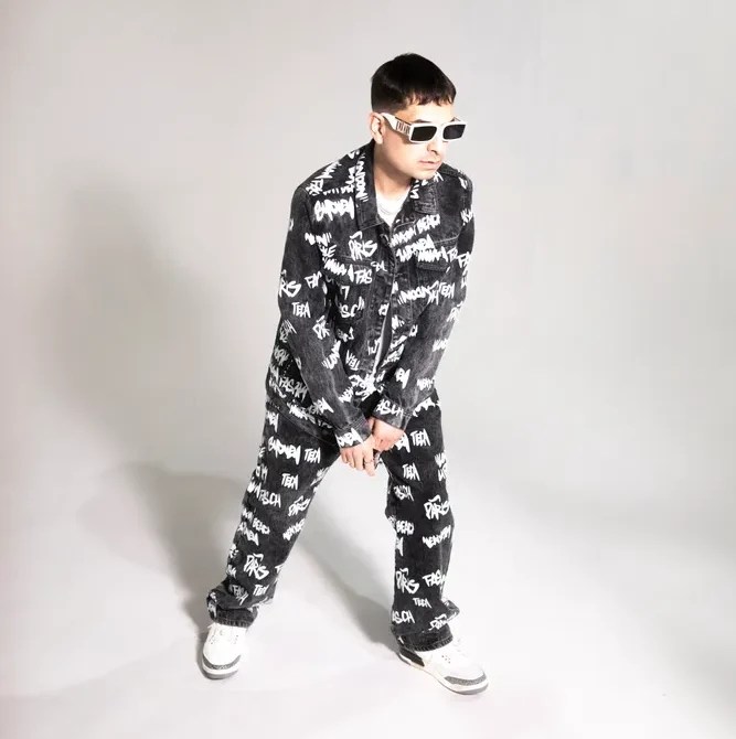 Arca Sánchez estrena “OJALA”: afrobeat, R&B y latin pop para soltar lo que ya no&nbsp;sana