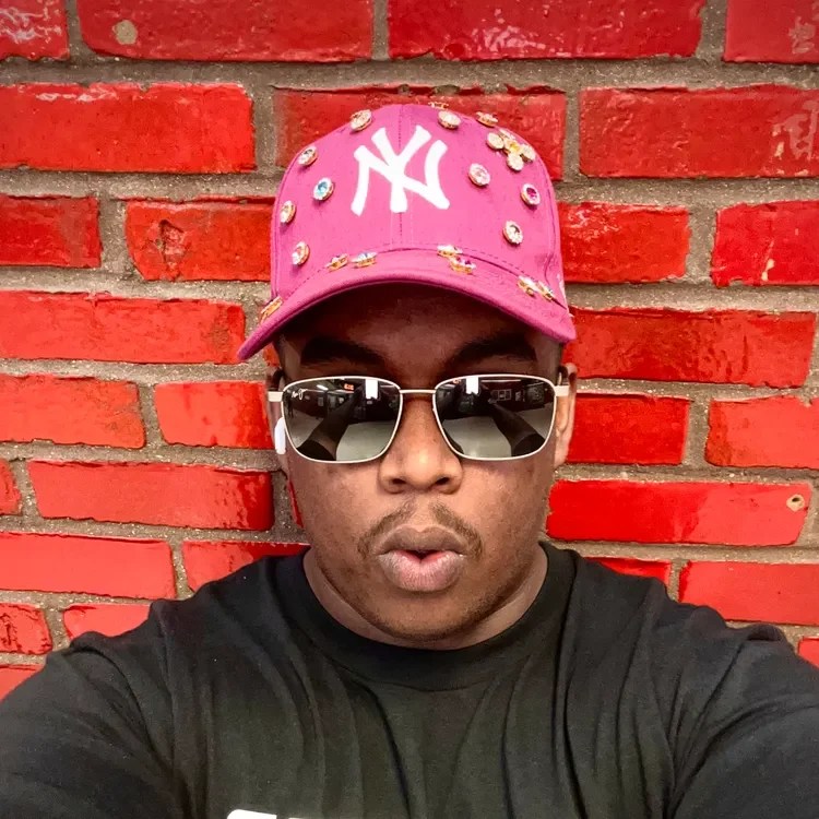 Isaiah Driftwood estrena “wear fits n throw em”: entre la nostalgia y las heridas que no&nbsp;cierran